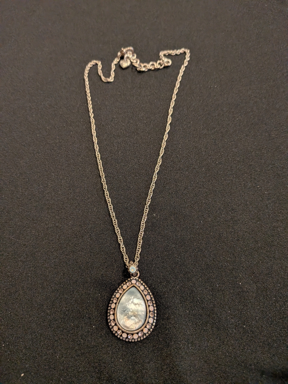 Vintage Brighton Silver Tone Mother Of Pearl Pendant Necklace 10"